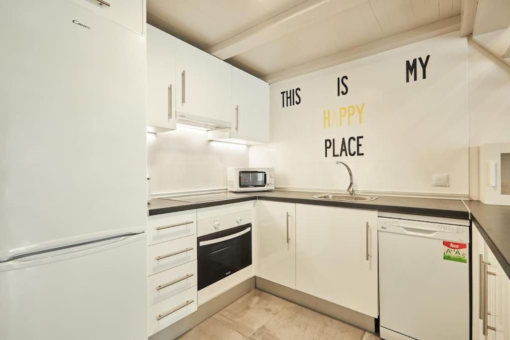 Encantador Apt A Pasos De Puerta Del Sol - #D Madrid Exterior photo